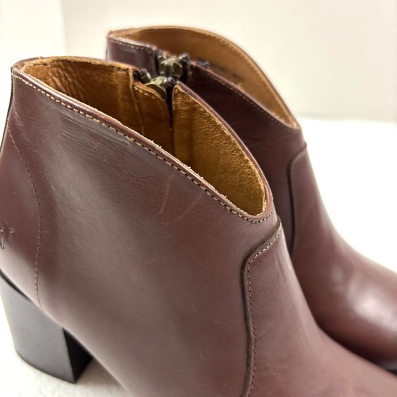 Frye Nora Chestnut Leather Stacked Heel Zip Ankle Moto Western Boots Size 7 - Picture 4 of 11